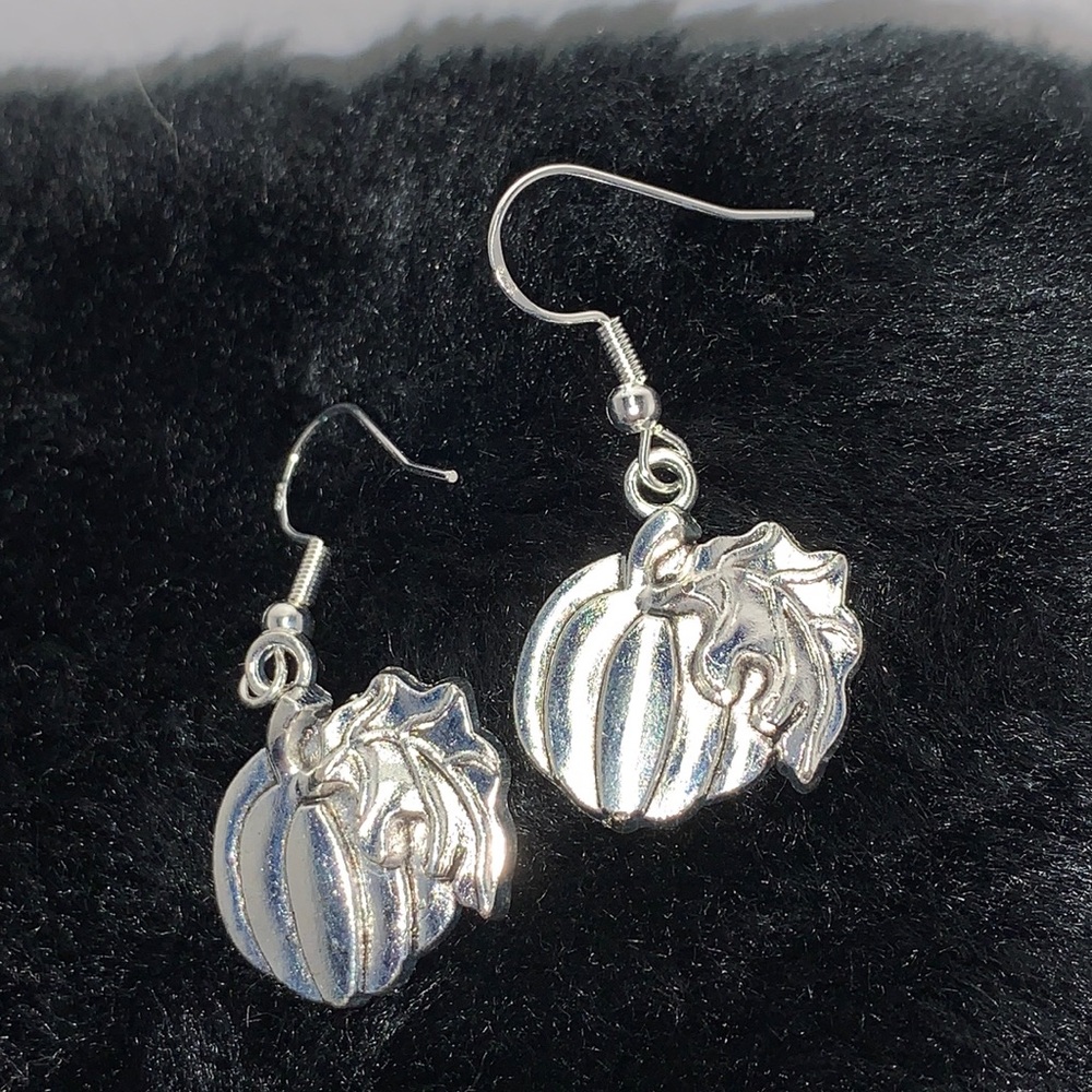 🖤🖤🖤Halloween Pumpkin Earrings 🎃🎃